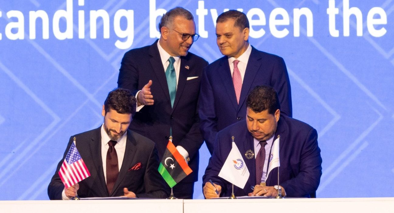 Chevron signing new licenses in Libya